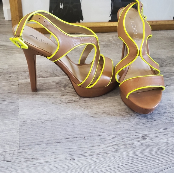 Aldo heels - Picture 2 of 4